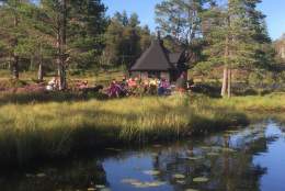 Dagsturhytta Skopteland i Lyngdal