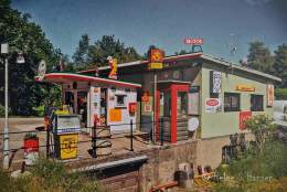 Retro Bensinstasjon