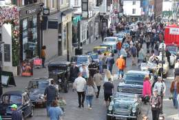 Guildford Lions Classic Car Display