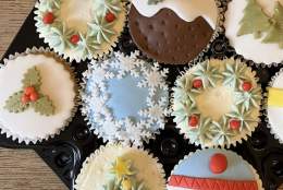 Cupcake Decorating: Christmas - 5-12 yrs | Farnham Maltings