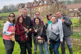 Joyful Outdoors Spring Wild Garlic & Greens Foraging walk with wild food tasters - Bramley