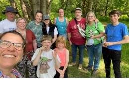 Mother's Day Foraging Walk with wild food tasters - Bramley