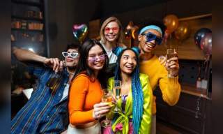 90’s Themed Christmas Party Night