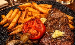 The Gladstone Bar and Restaurant