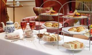 Manor Bar at Alveston Manor Hotel