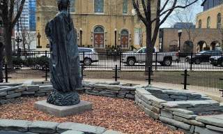 Irish and American Identities and the Built Environment