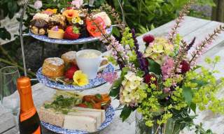 Summer Stems & Afternoon Tea