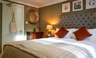 The Horse & Groom Inn