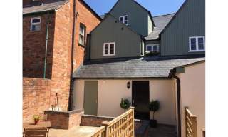 Cotswold Place