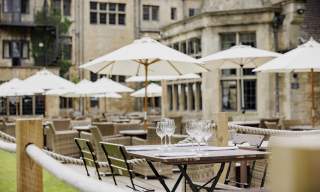 The Hare & Hounds Hotel