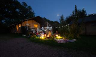 Leafy fields Glamping