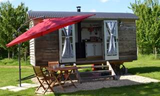 Manor Farm Shepherds Hut