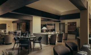 Hyll Hotel Restaurant