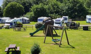 Pooh Cottage Holiday Park