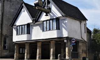 Burford Tolsey Museum and Archive