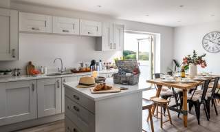 Cotswold Holiday Breaks