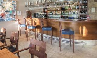 Russell’s of Broadway Steak & Seafood Grill