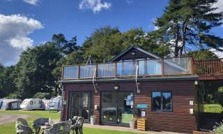 Pooh Cottage Holiday Park
