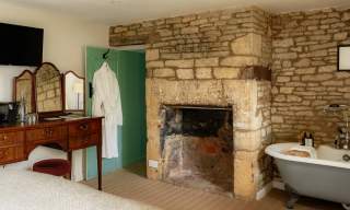 The Lamb Inn, Shipton–Under-Wychwood