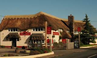 Greyhound Country Inn