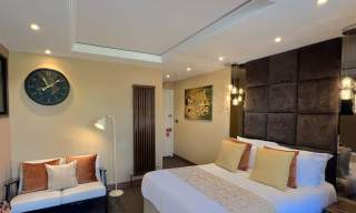 Melbury Rooms & Studios