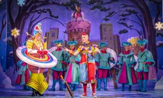 Robin Hood and His Merry Men at Everyman Theatre