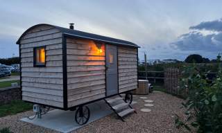 Shepherd Huts at Cotswold Hills Country Park