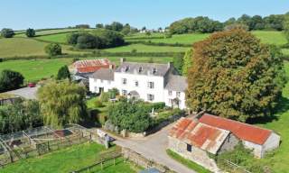 Stickwick Manor & Cottages
