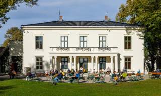 Galleri F15 Alby gård