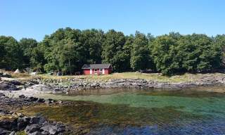 Jordbærbua på Dvergsøya