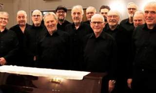 Hurrahølet Mannskor