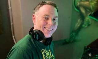 DJ Thomas gjester Båtcafeen i Ørje