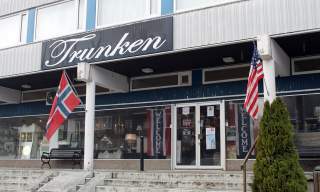 Trunken Department Store