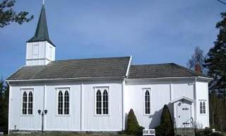 Klund Kirke, Marker