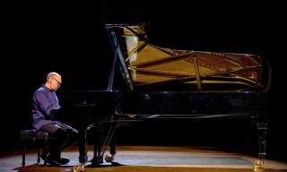 Bugge Wesseltoft m/ Hilde Hefte - It`s Snowing On My Piano