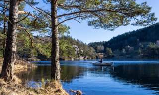 Herstøl - Hommefløyen, Lindesnes