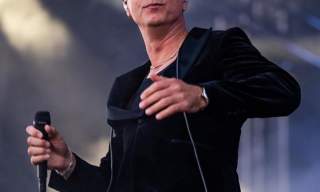 Janove fra Kaizers - solo i teltet på Hvaler Gjestgiveri