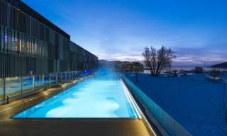 Årets siste nattbad