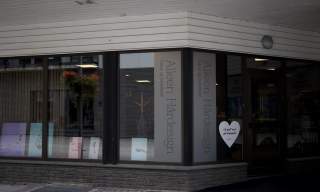 Alleen Hårdesign // Lyngdal