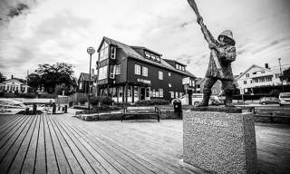 Byvandring i Grimstad: Dikterbyen