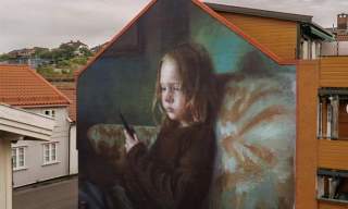 Kunstvandring i Holmen gategalleri