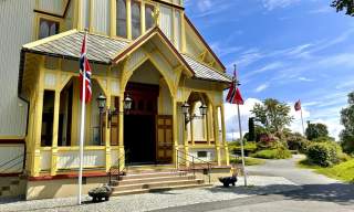 Sommeråpen kirke