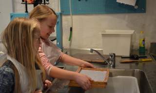 Papirfabrikken er åpen