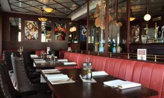 Promenaden bar & grill