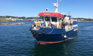 Båttur med MS Bragdøya - Badebåten