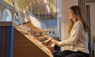 Ung lunsjkonsert i Glemmen kirke