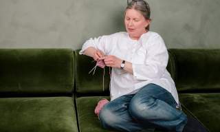 Marte Ulltveit-Moe - Opprør, motstand, og kunsten å lappe en genser.