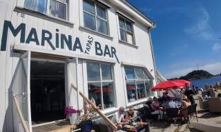 Marina Tapasbar