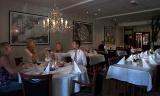 Sølvgarden Hotell - Restaurant