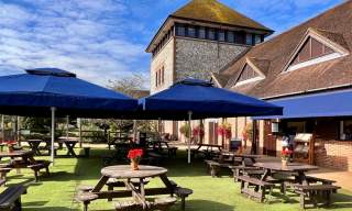 Father's Day Pizza, Wine & Beer on the Lawn | Denbies Wine Estate